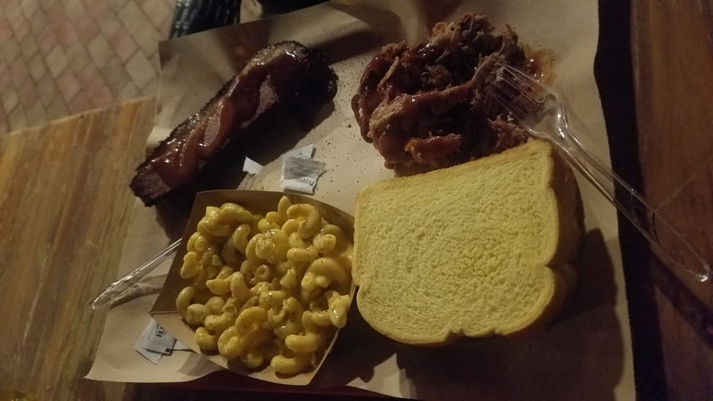 Brick Vault Brewery and BBQ brisket pulled pork and mac and cheese