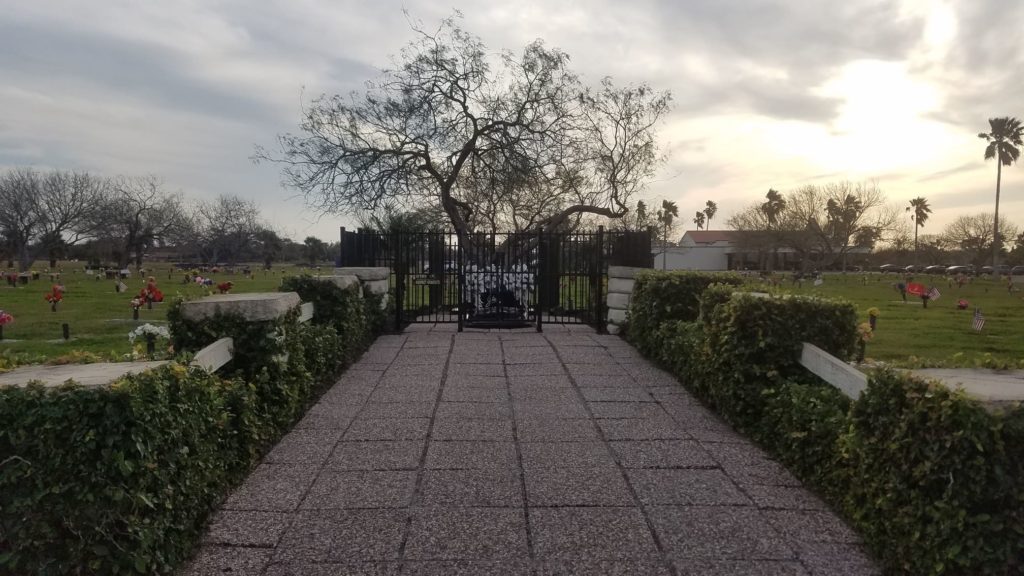 Selena Quintanilla grave