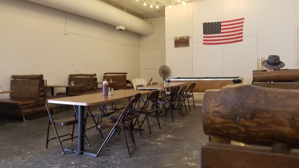 seating in Garretts BBQ - Corpus Christi